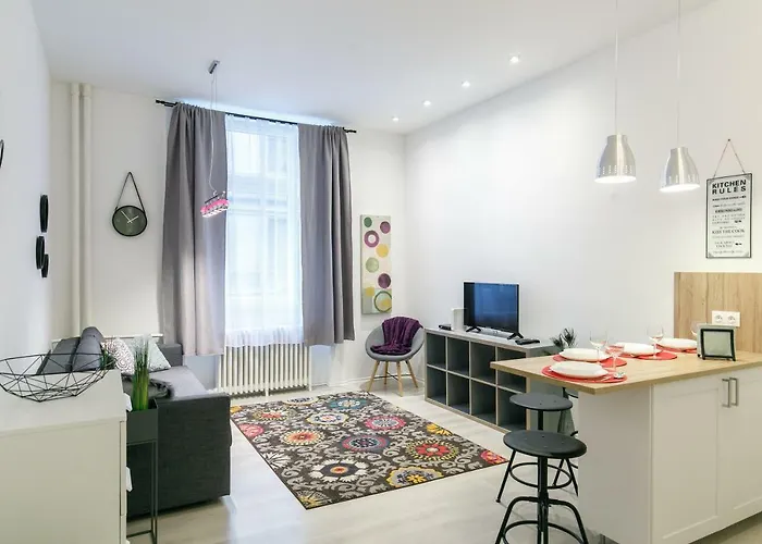 Ella Apartment